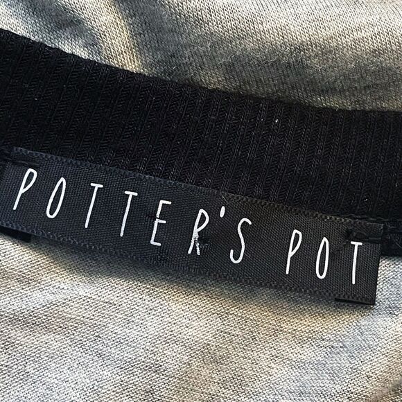 Potters Pot Bird Print and Black Lace Top Sz M Long Sleeves Loose Slouchy Boho - Picture 6 of 7